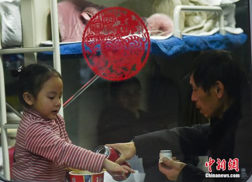 春节习俗知多少：“破五”迎财神 初七是“人日”